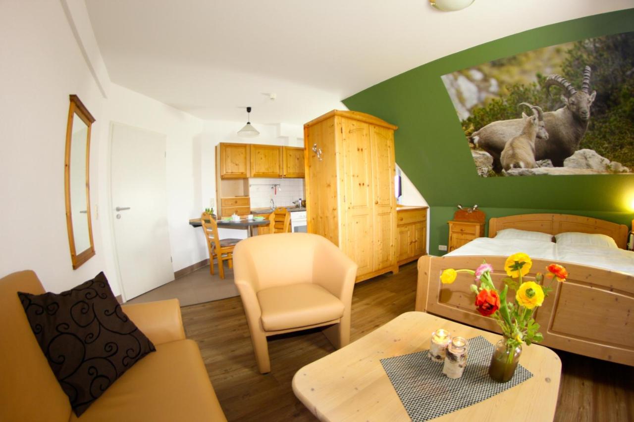 Landhotel Jagdschloss Windelsbach エクステリア 写真