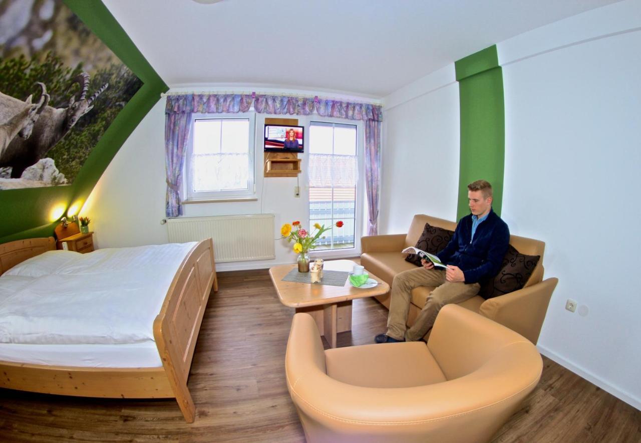 Landhotel Jagdschloss Windelsbach エクステリア 写真