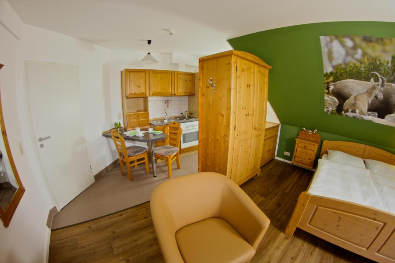 Landhotel Jagdschloss Windelsbach エクステリア 写真